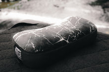 画像をギャラリービューアに読み込む, NIRVANA PILLOW