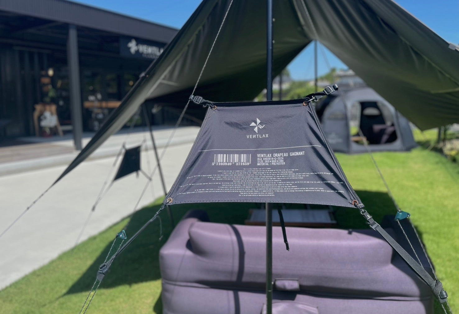 テント・タープ november SIGNATURE FLAG – VENTLAX