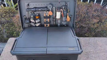 ギャラリービューアALUMINUM CONTAINER TOP BOARD (25L / 46L)に読み込んでビデオを見る
